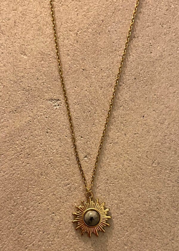 COL135 (5) Collier "Chenoa"
