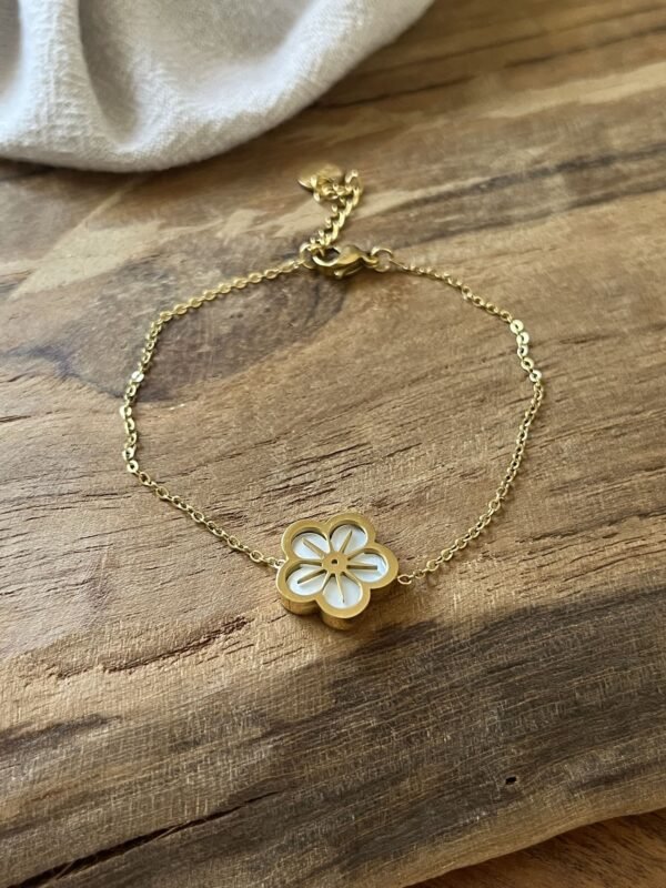 Flora. Bracelet "Flora"